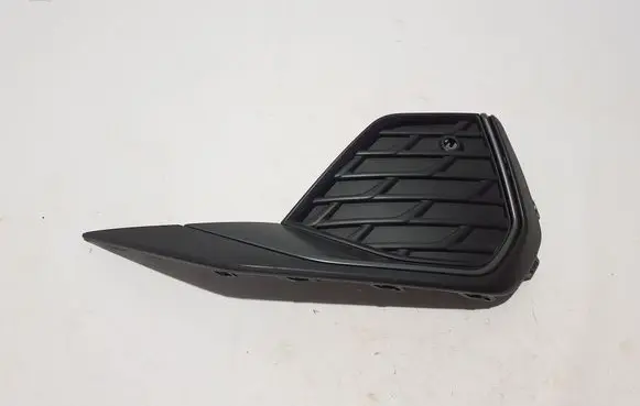 Audi A3 8Y Front bumper lower grill 8Y0807681H