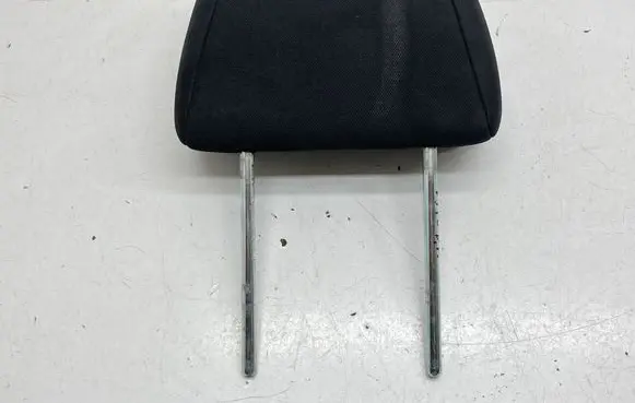 Mercedes-Benz Vito Viano W639 Front seat headrest 