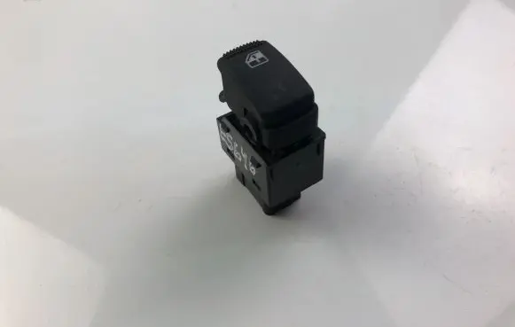 Hyundai Getz Electric window control switch YLV