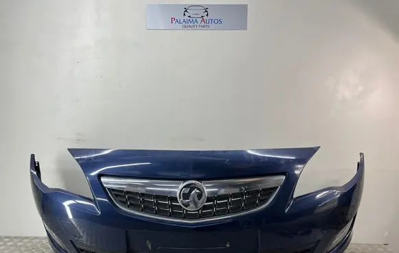 Opel Astra J Front bumper 13264403