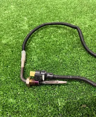 Mercedes-Benz GLE W167 Exhaust gas temperature sensor A0009059704