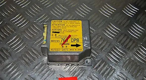 Mitsubishi Space Wagon Airbag control unit/module MR285763DPB