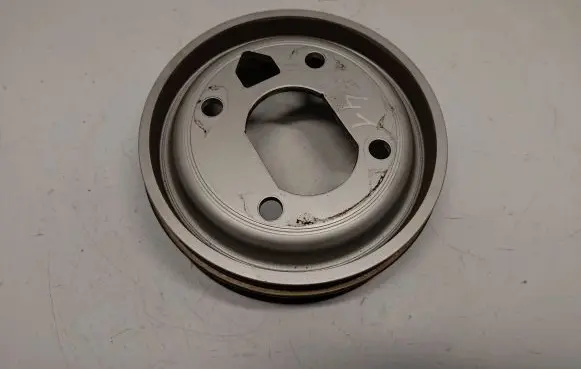 BMW X5 F15 Crankshaft pulley 7570264 11287570264