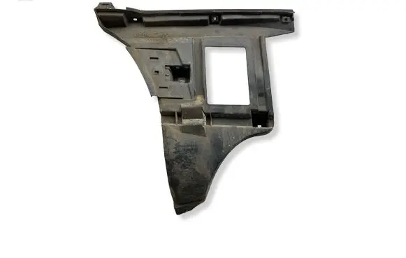 Volvo XC70 Rear bumper mounting bracket 8648149