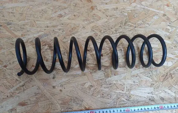 Renault Twingo I Front coil spring 8200152513