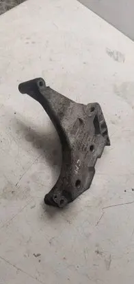 Volkswagen PASSAT CC Engine mounting bracket 03L199207