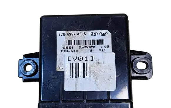 Hyundai i40 Xenon control unit/module 921703Z000
