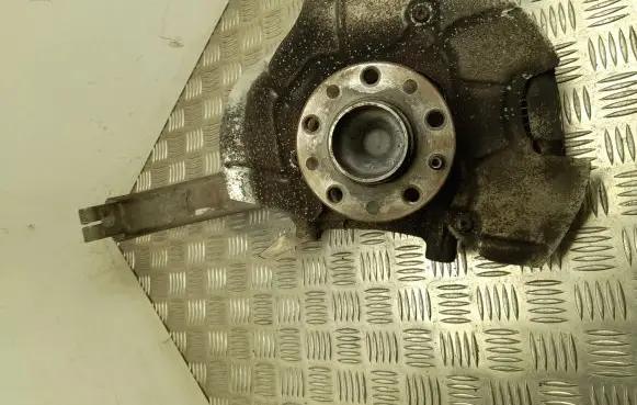 Alfa Romeo Giulia Front wheel hub 00505397420