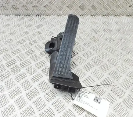 Volkswagen PASSAT CC Accelerator throttle pedal 1K2723503AJ 6PV01104006