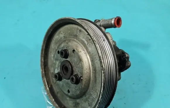 Audi A6 S6 C5 4B Power steering pump 4B0145156 IMPRK1536907