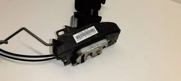 Mazda 2 Front door lock DE9058G P3M71A219A64DH
