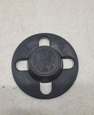 Volkswagen Golf II Original wheel cap 871601171
