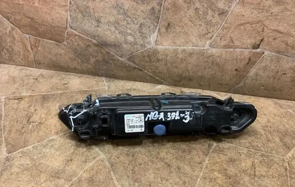 Mercedes-Benz CLS C218 X218 Front fog light A2218201756