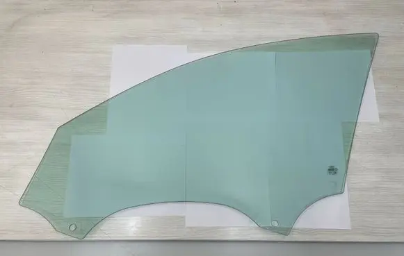 Audi A6 C7 Front door window glass four-door 43R00083