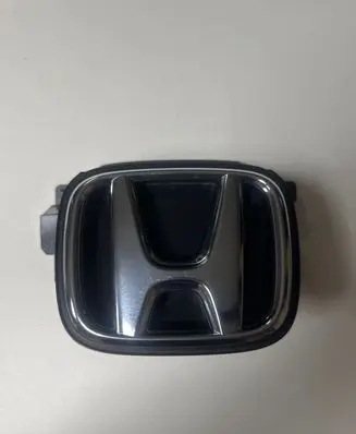 Honda CR-V Manufacturer badge logo/emblem HN0016Y00 71126T1VE010M1
