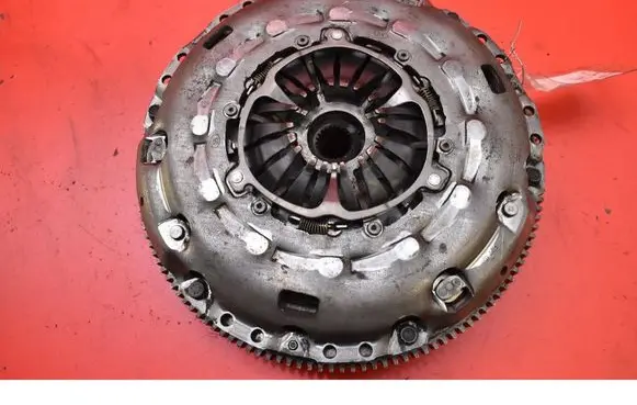 Volkswagen Golf V Clutch set kit 124035410