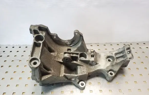 Audi A4 S4 B7 8E 8H Generator/alternator bracket 03G903143D