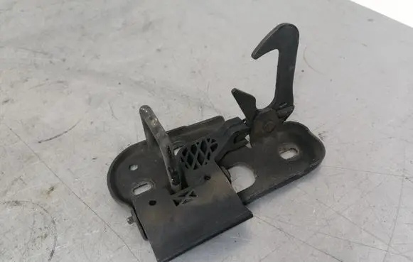 Volkswagen Touran I Engine bonnet/hood lock/latch loop/hook 1T0823480A