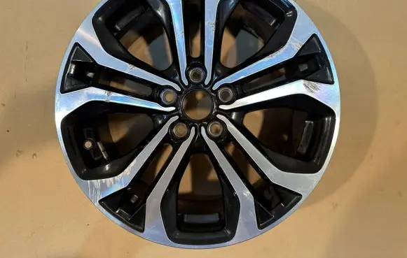 Ford Puma R17 alloy rim 