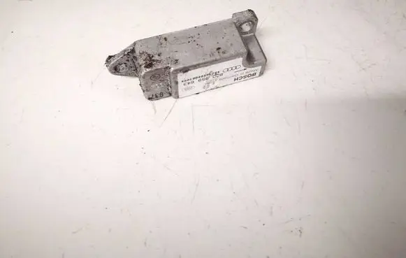 Audi A4 S4 B5 8D Airbag deployment crash/impact sensor 8d0959643