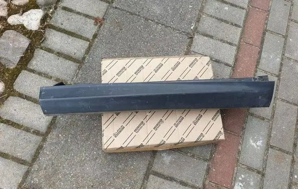 Lexus RX 450H Rear door trim (molding) 7507648140