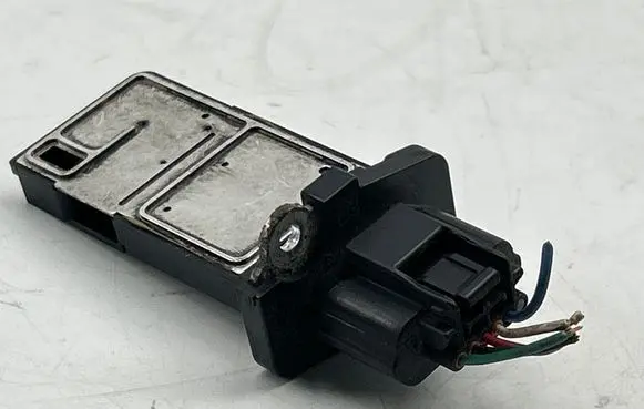 Nissan X-Trail T31 Mass air flow meter 226807S000