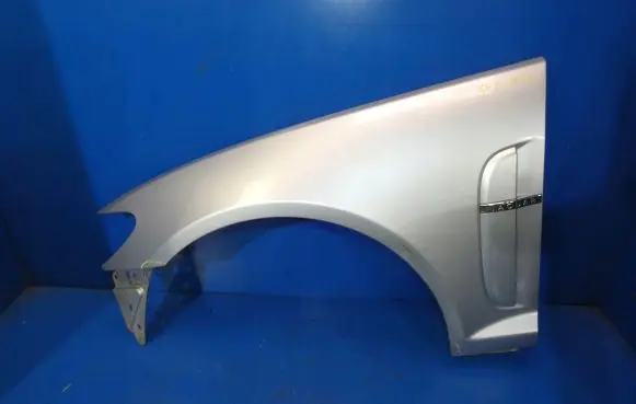 Jaguar XF X250 Fender