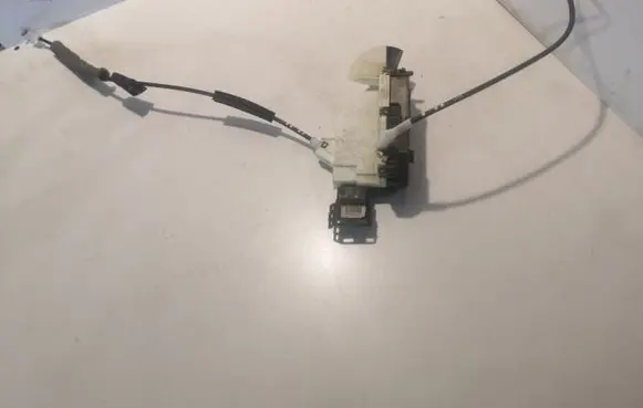 Citroen C5 Front door lock 574388 A01772