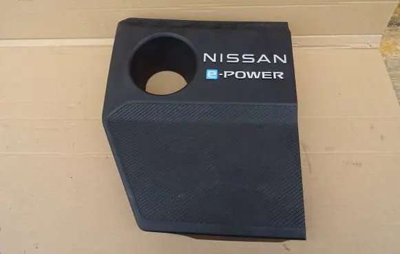 Nissan Qashqai J12 Engine cover (trim) 140416UA0A