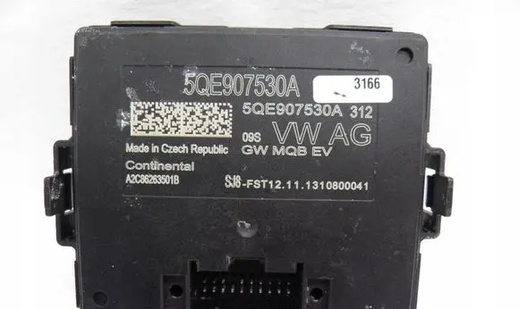 Volkswagen Golf VII Gateway control module