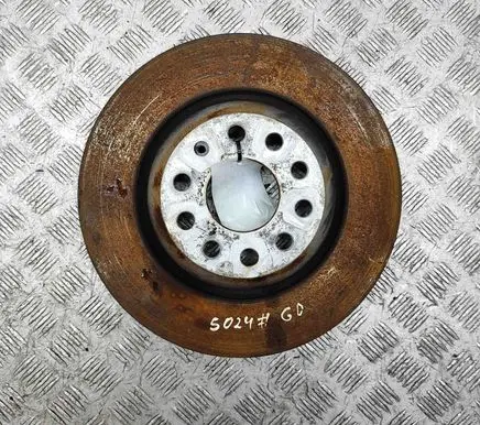 Volkswagen Golf VII Rear brake disc 5Q0615601E