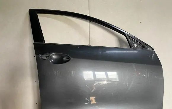 Mazda 3 I Front door