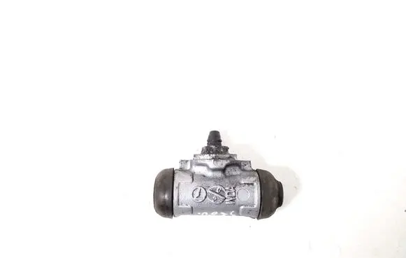 Scion xD Rear brake cylinder 