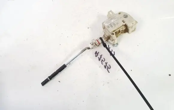 Volkswagen PASSAT B5.5 Central locking motor 3b0959782