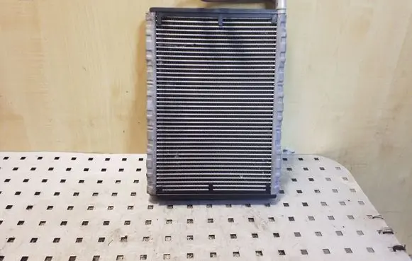 Air conditioning (A/C) radiator (interior)