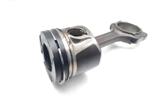 Opel Combo C Piston with connecting rod Z13DTJ