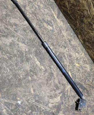 Mazda 3 II Tailgate/trunk strut/damper BBN9