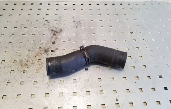Volkswagen Crafter Engine coolant pipe/hose 076121096C