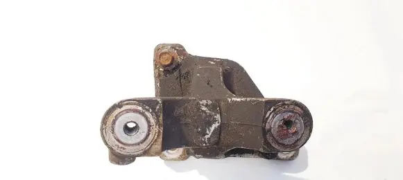 Honda CR-V Engine mounting bracket zhf6 zhf-6