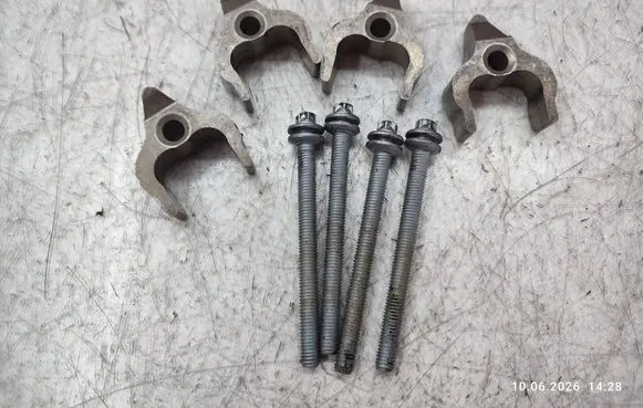 BMW X4 F26 Fuel Injector clamp holder