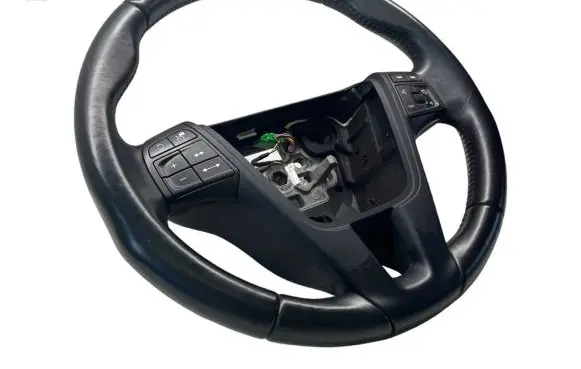 Volvo V40 Steering wheel 34110269B 34110217B