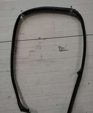 Renault Trafic III (X82) Rubber seal front door window/glass 