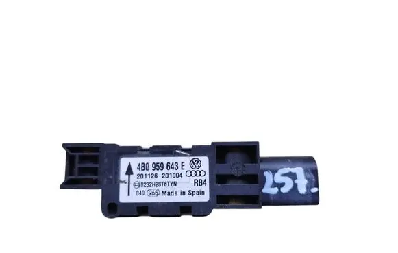 Audi A3 S3 8L Airbag deployment crash/impact sensor 4B0959643E