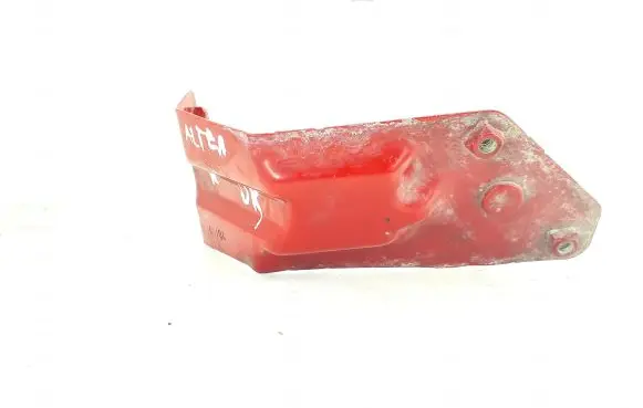 Seat Altea Fender mounting bracket 5P0821136 L53H