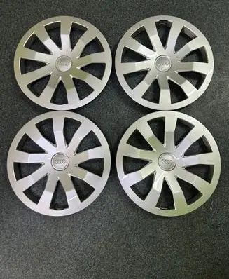 Audi A1 R16 wheel hub/cap/trim 82A601147