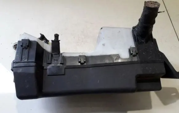 Toyota Avensis T250 Fuse box set
