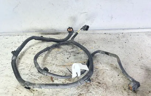 Mitsubishi Lancer Headlight/headlamp wiring loom/harness MN124940