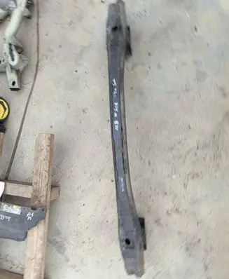 Mercedes-Benz CLS C218 X218 Rear bumper cross member A2186100214