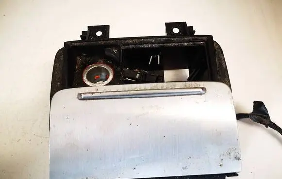 Mitsubishi Lancer X Car ashtray 8l0857951a
