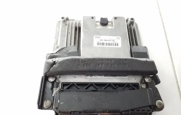 Audi A4 S4 B8 8K Engine control unit/module 03L906022RL